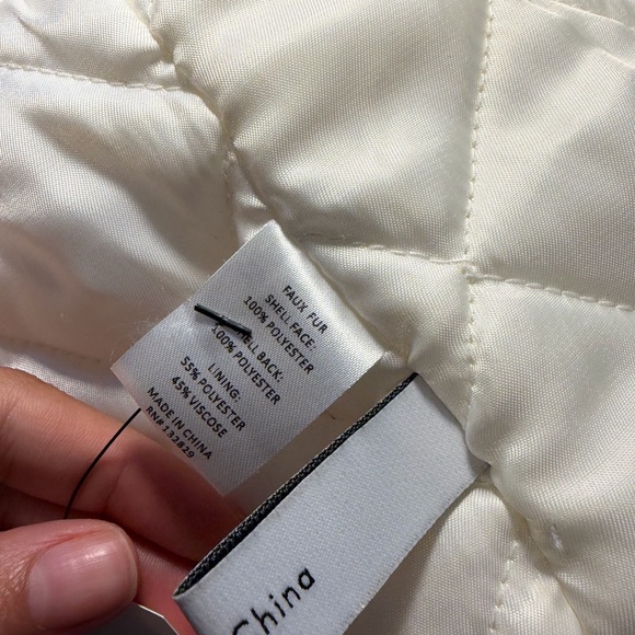 Eaves | Oversized Plush Cream Teddy Jacket - Women's Faux Fur Coat - Picture 10 of 16